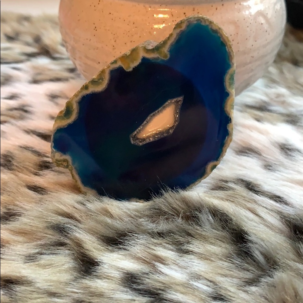 Blue Agate Slice Phone Socket